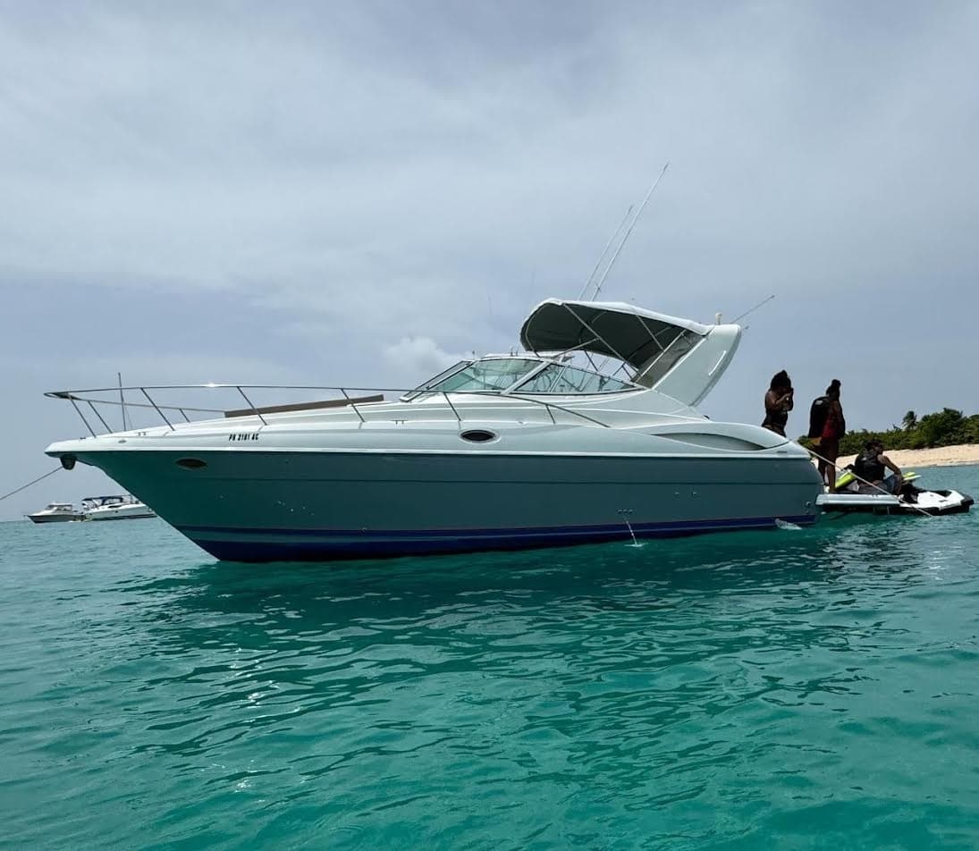 Cruiser 36 Yacht Adventure in Fajardo, Puerto Rico