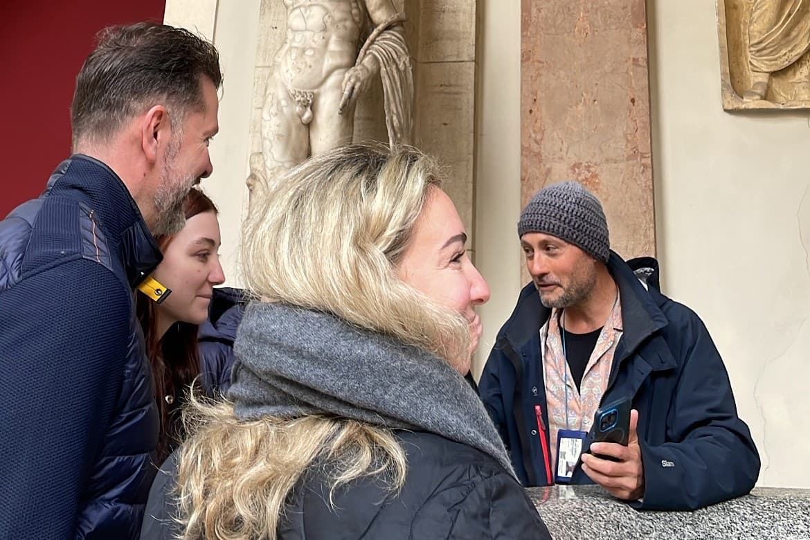 Skip-the-Line Vatican Museums & Sistine Chapel Express Tour — 2-Hour Private Guide in Roma photo 1