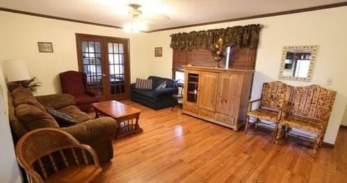 The Rock House Lodge at Wild Bill’s Outfitters in Yellville