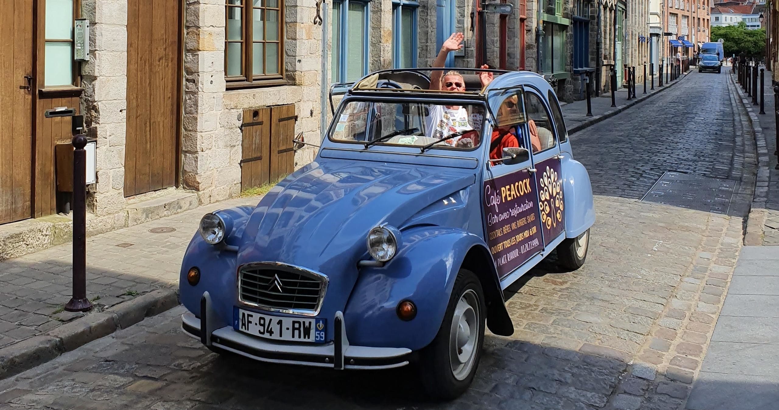 Historic Monuments Tour with Tradi'Balade in Lille