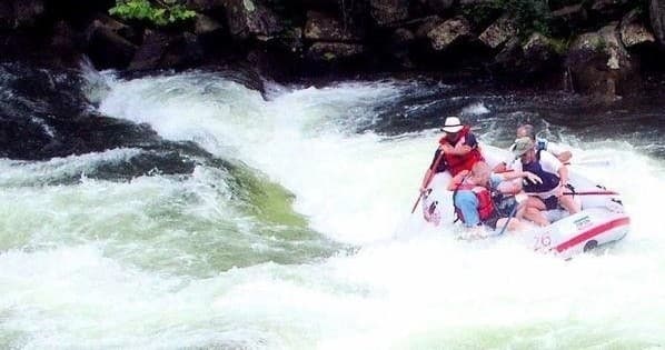 Paddle the Hidden Rivers of Western North Carolina: Guided Kayak Trips Through Cherokee Country