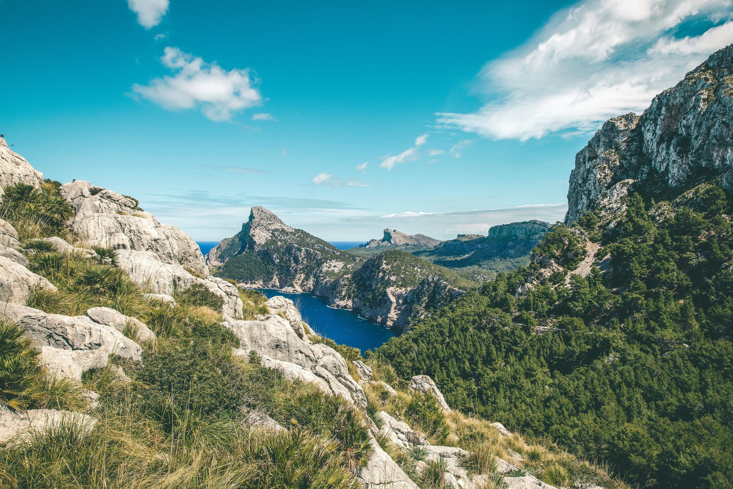 Hike Mallorca’s Serra de Tramuntana: 7-Day Guided Coastal & Mountain Walking Tour
