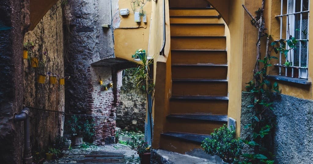 Secret Genoa Photo Tour: Capturing Liguria’s Historic Heart