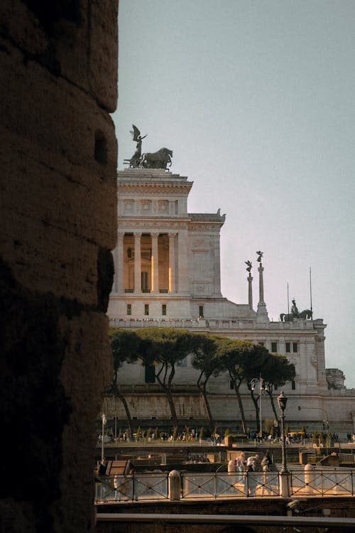 Outdoor Adventures: E-Bike Tour of Rome by Experientia Italy