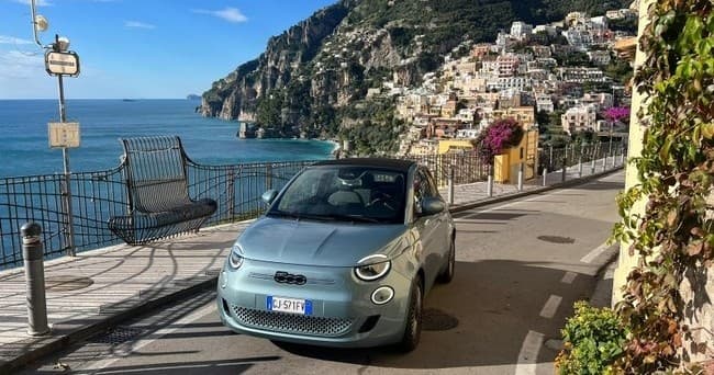 Electric Car Tour of Sorrento with Fiat 500 Cabrio