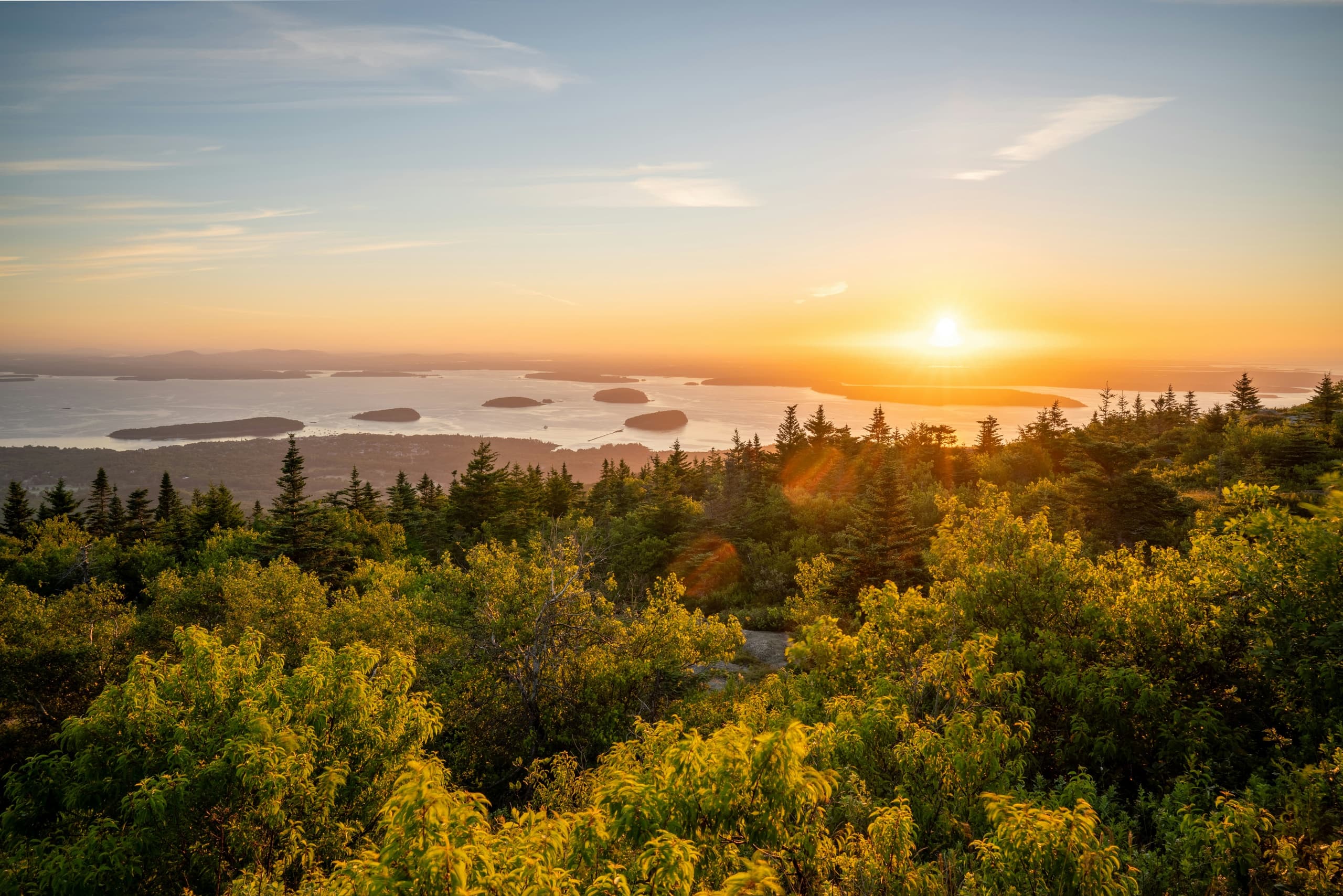 Private Full-Day in Acadia: Cadillac Mountain, Thunder Hole & Jordan Pond