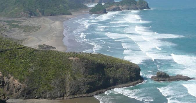 Auckland Scenic Flight with Heletranz Helicopters