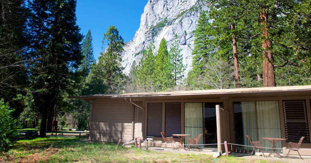 Yosemite 2 Day Tour with Yosemite Valley Lodge Stay