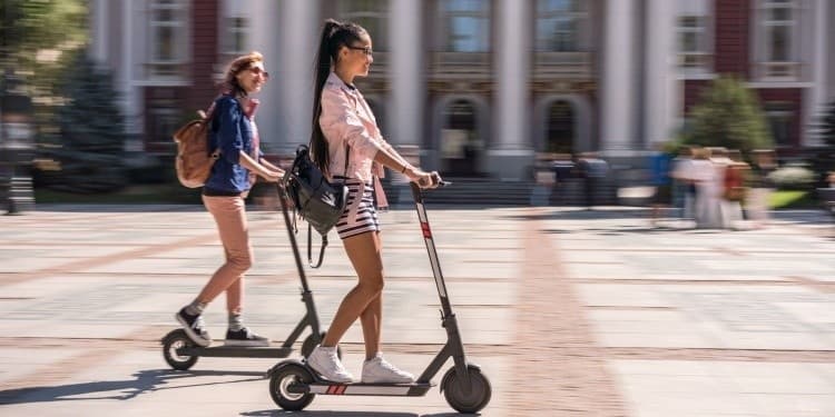 Electric Scooter Tours in Utrecht with DagjeSuppen.nl