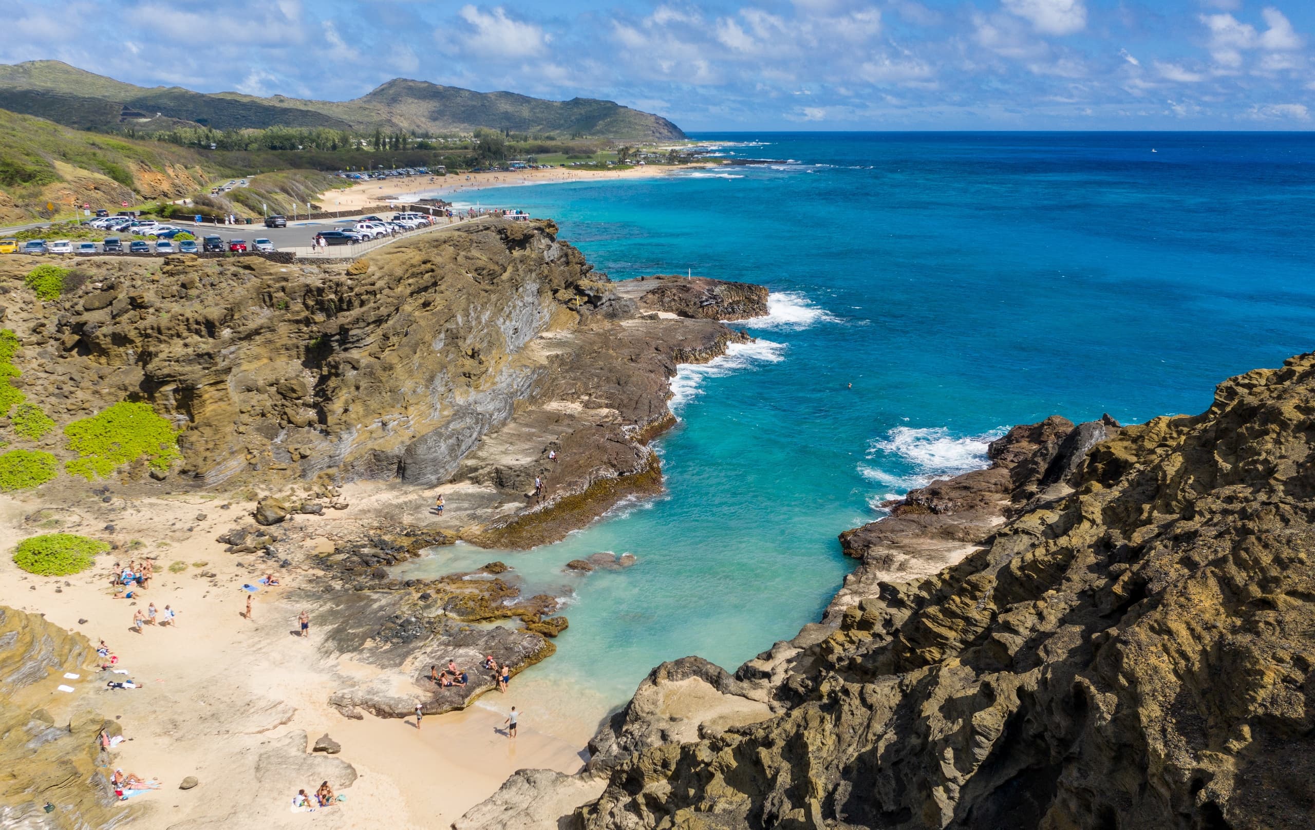 Land Adventures: Malama Tours LLC on Oahu's Iconic Sights