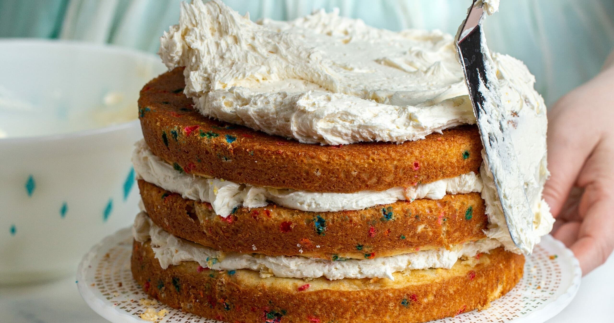 Cake Decorating Workshop at Bettie's Chicago: Sweet Creativity Unleashed