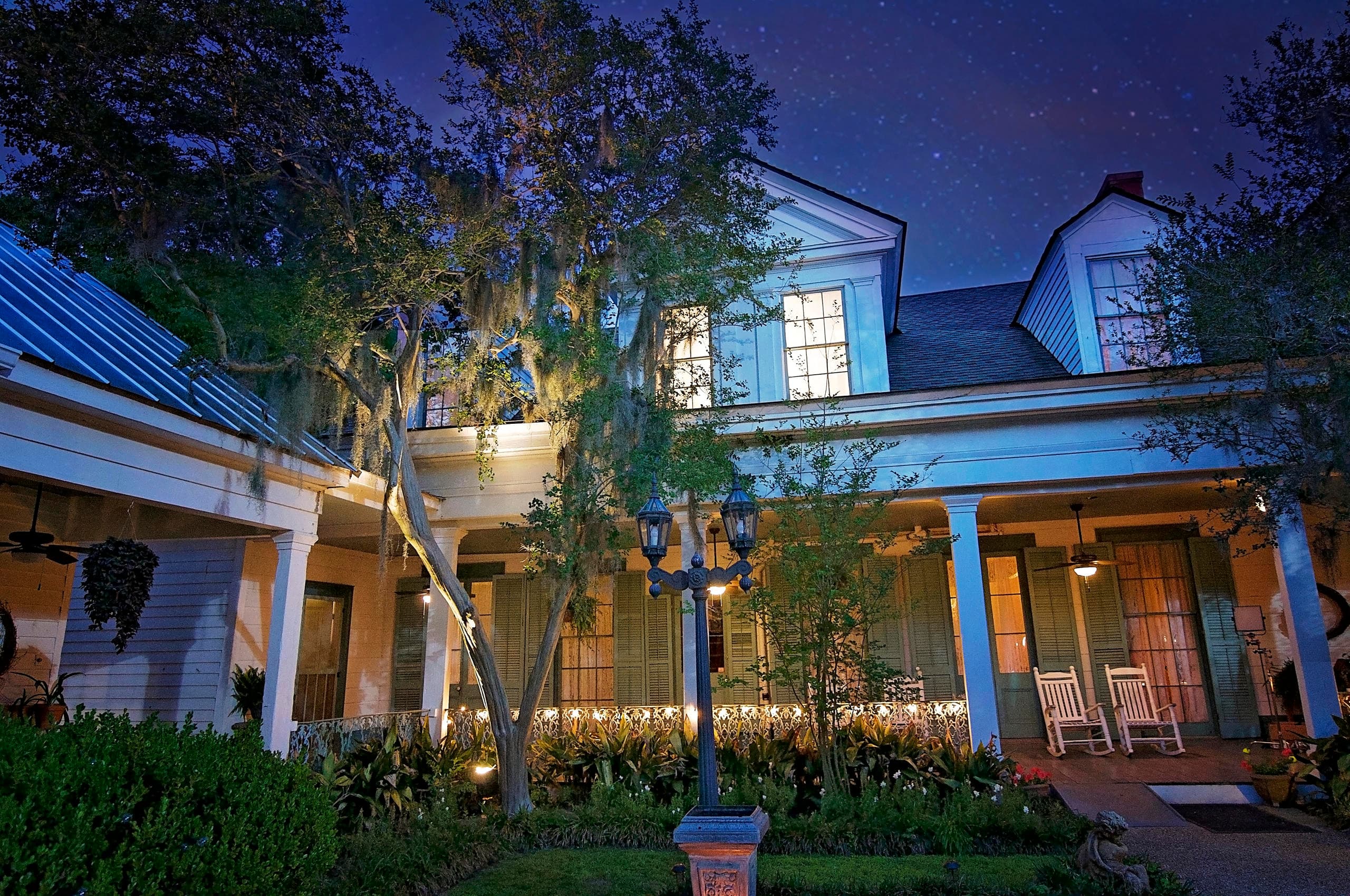 Evening Mystery Tour at The Myrtles Plantation