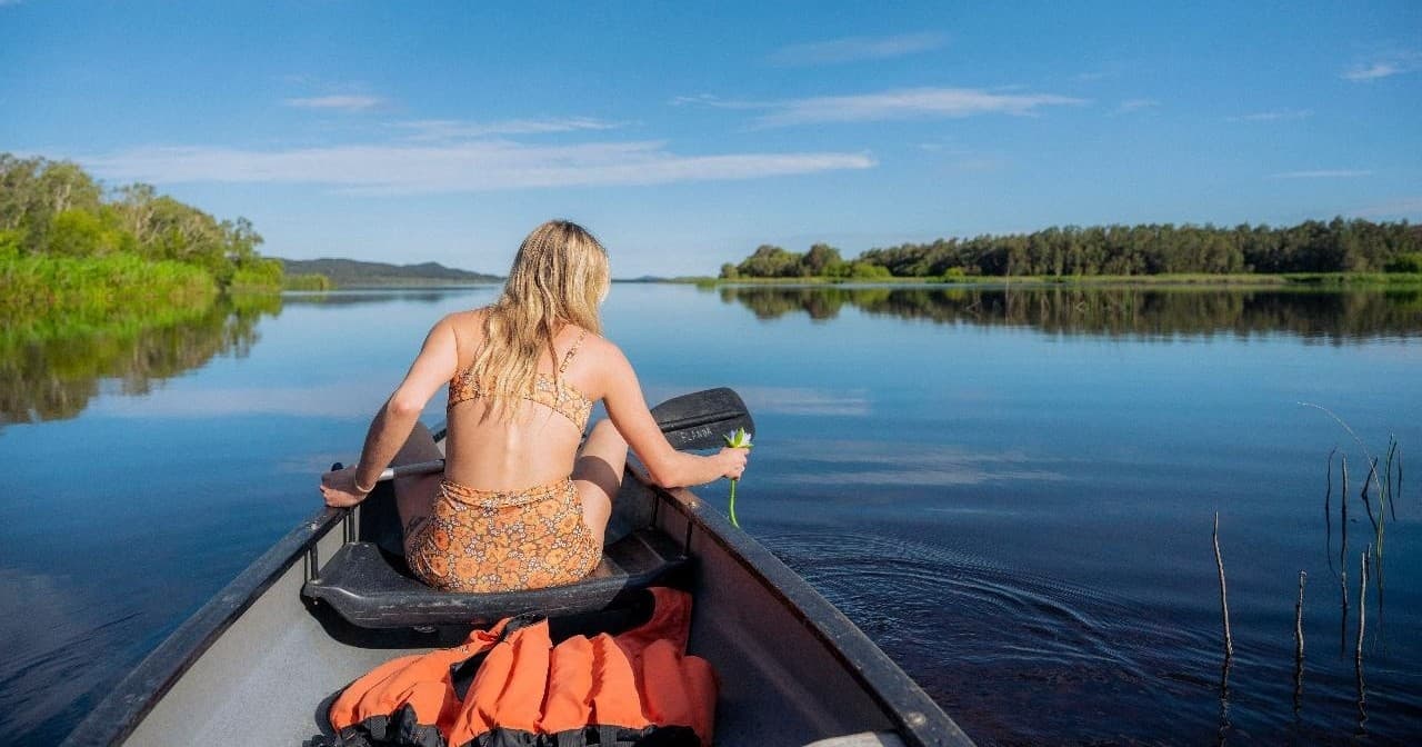 Multi-Day Canoe Adventure on Lake Cootharaba: Explore Queensland’s Pristine Waterscape
