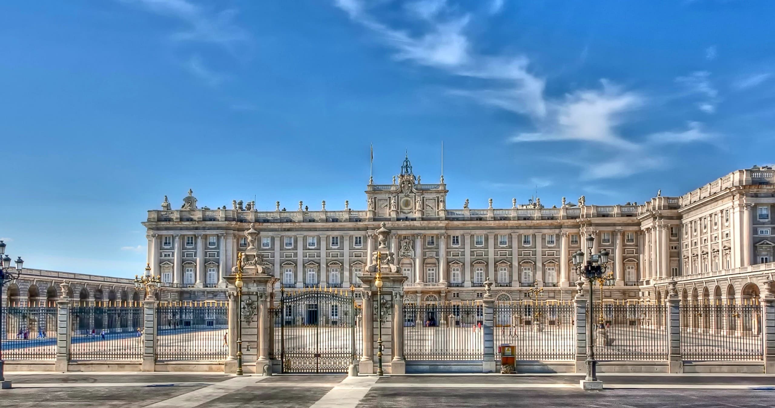 Royal Palace Tour in Madrid with Babylon Tours Madrid