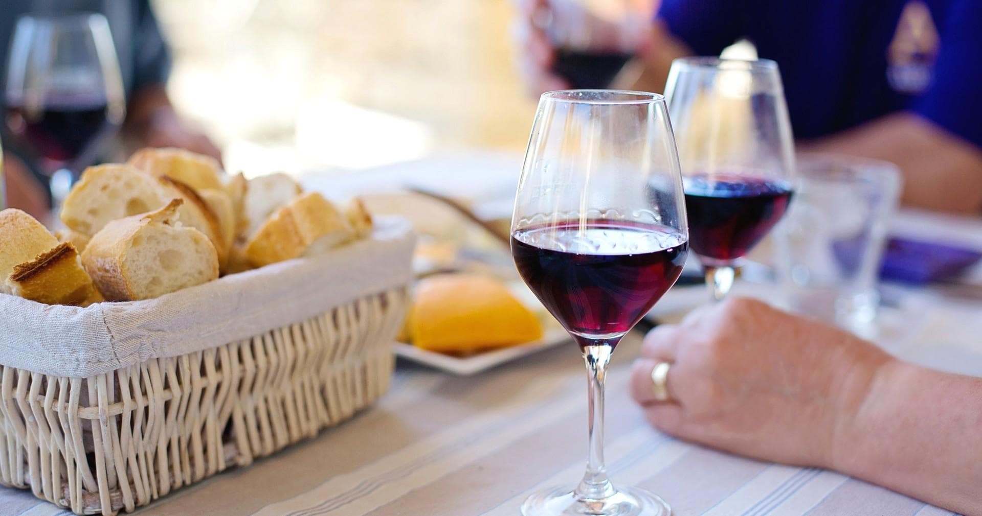 Toledo Day Tour & Wine Tasting with Iberian Events