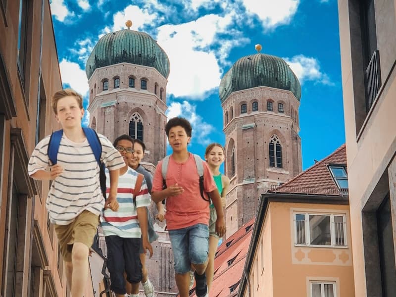 City Adventure & Treasure Hunt at Munich's Historic Old Town