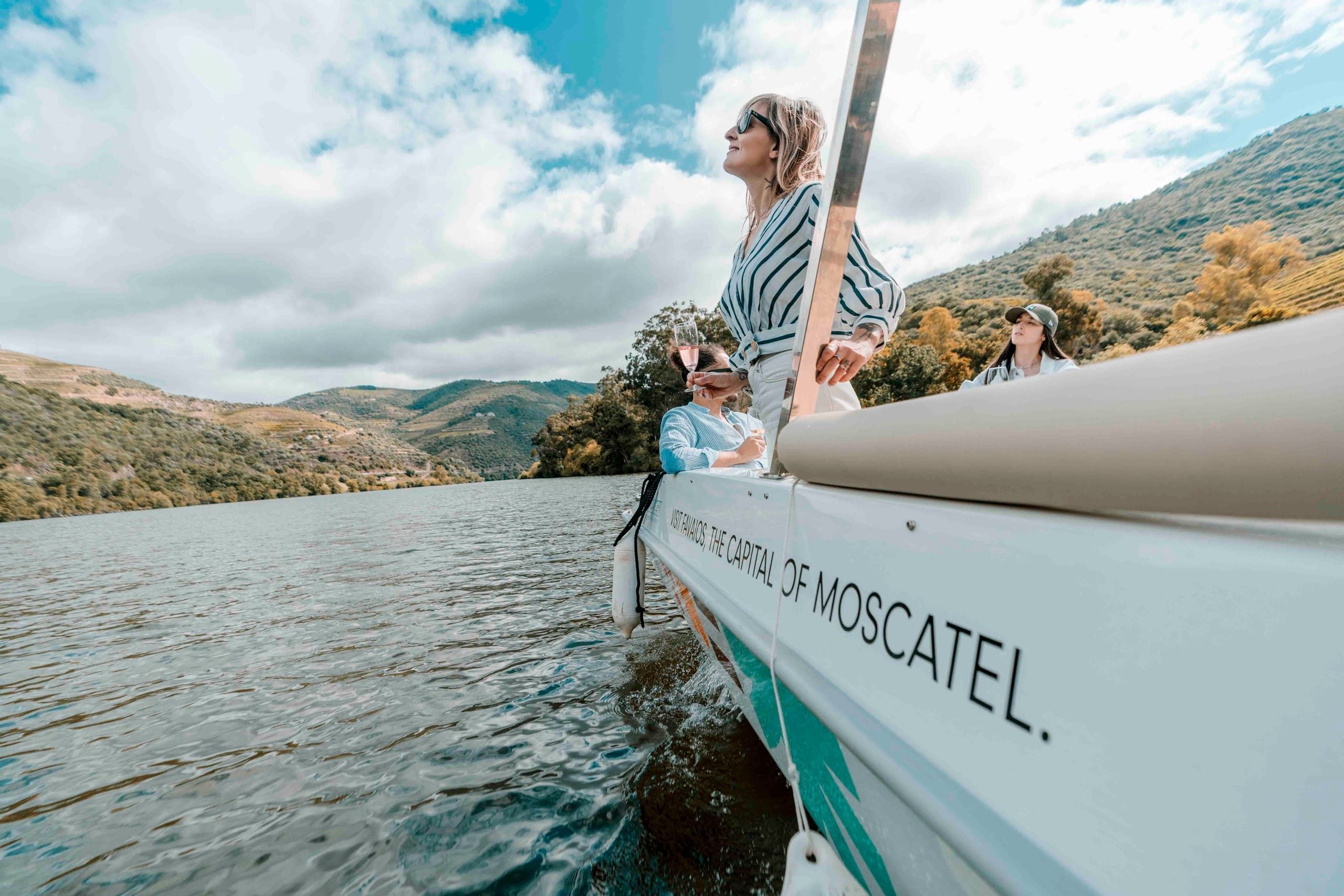 Solar-Powered Private Boat on the Douro: 1-Hour Pinhão Wine Cruise photo 4