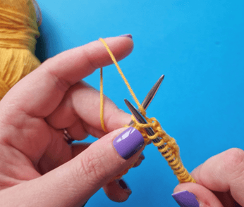 Learn to Knit in Whitchurch — Beginners Knitting Workshop for Travelers