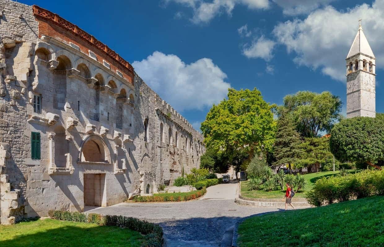 Discover Split’s Jewish Heritage and Diocletian’s Palace: A Walk Through History