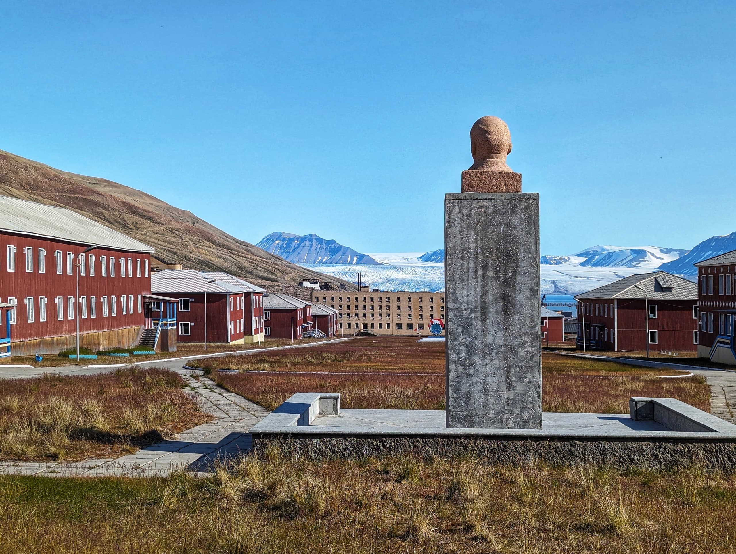 Svalbard RIB Day Trip to Pyramiden & Nordenskiöld Glacier — From Longyearbyen