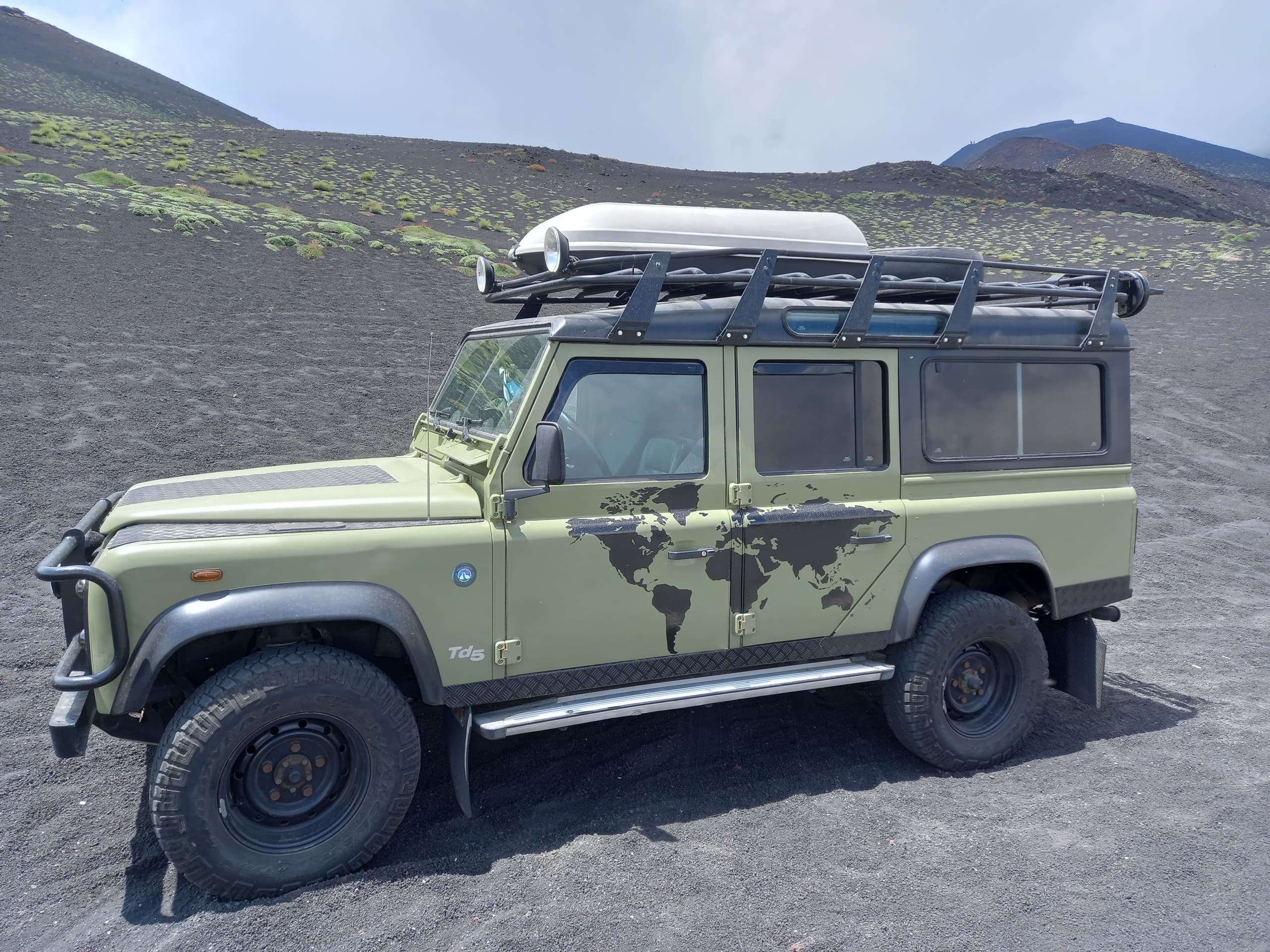 Mountain Jeep Adventure at Mount Etna with Etna Moving
