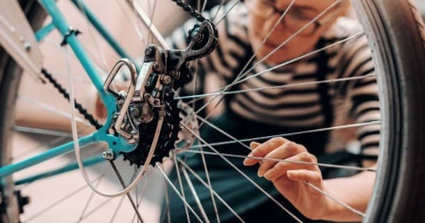 Rock City E-Bikes team