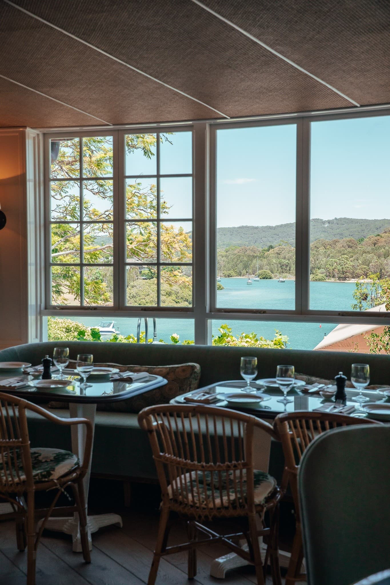 Seaplane Lunch to Bert’s at The Newport — Sydney Harbour Aerial Dining Experience