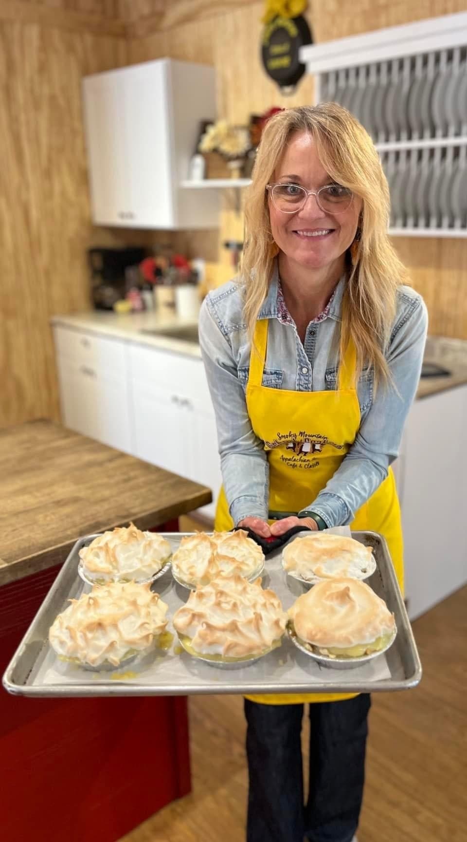 Sweet Treats & Appalachian Flavors at Smoky Mountain Sweets