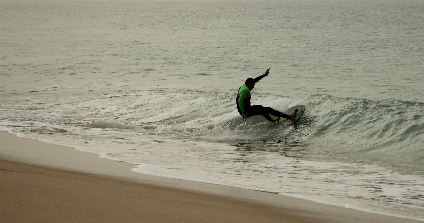 Water-Activities: Mega Surf Experience by The Adventure Collective