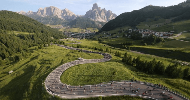 Luxury Prosecco Cycling with Italy Cycling Tour in Conegliano