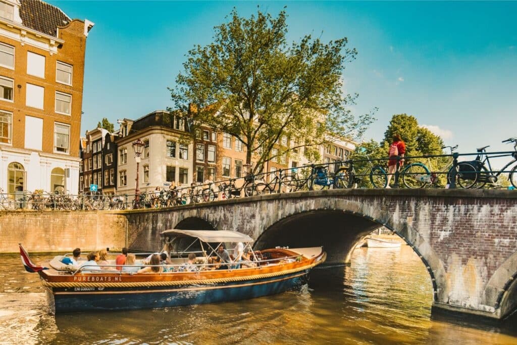 Private Canal Cruise with Pure Boats in Amsterdam