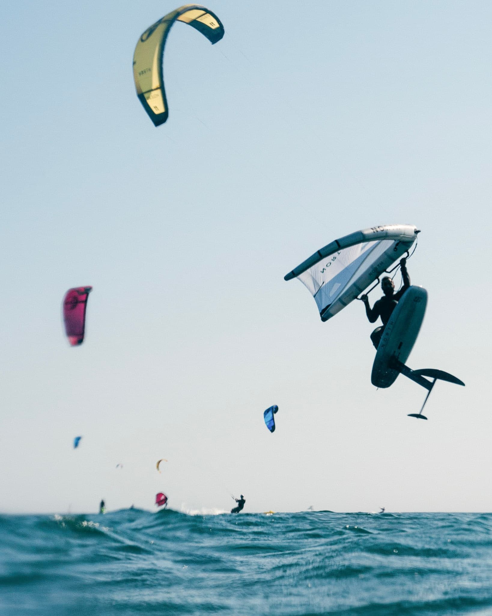 Cabedelo Wingfoil Supervision: Ride Atlantic Waves Safely with FeelViana