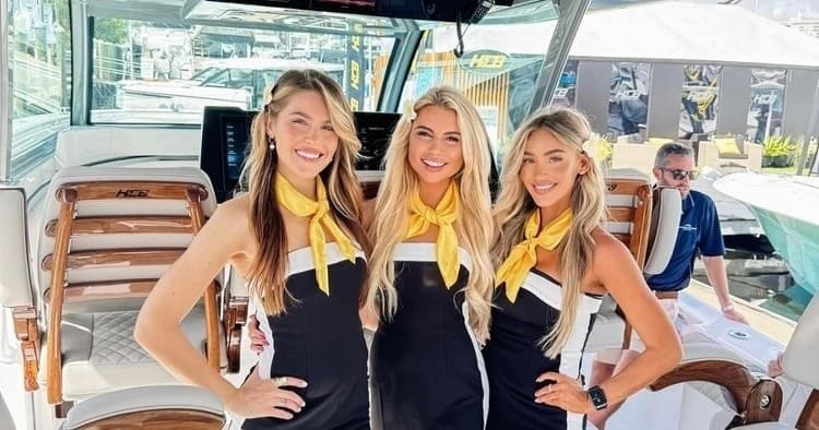 Seamless Yacht Service with High - Tide Adventure Co