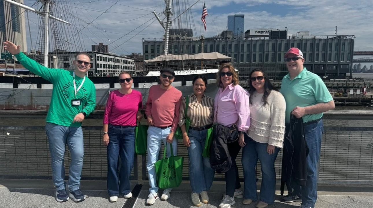 Guinness History Tour: From Dublin to New York — NYC Pub Walk & Pouring Masterclass photo 2