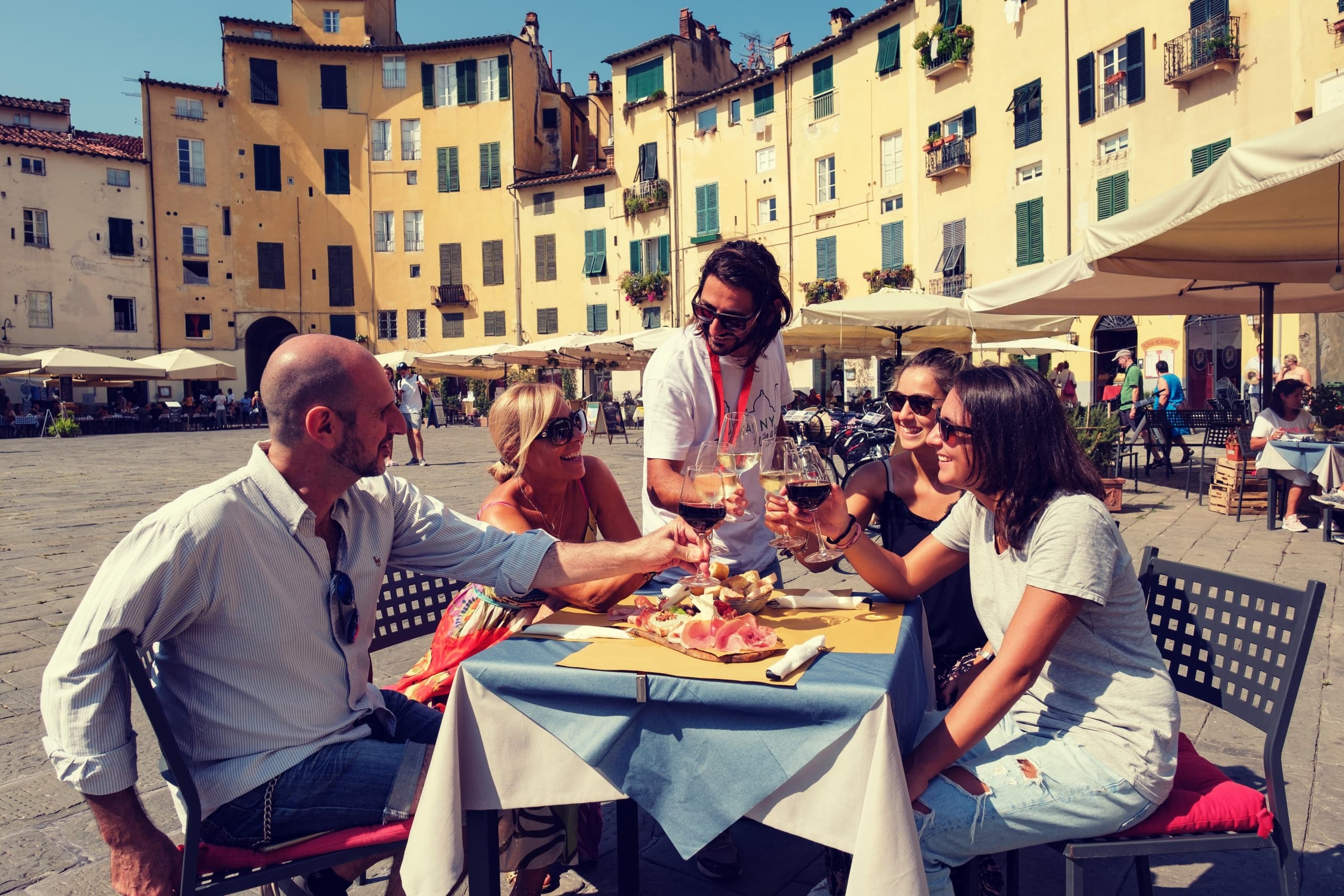 Cycling & Cuisine in Lucca: Sweet and Salty E-bike Tour