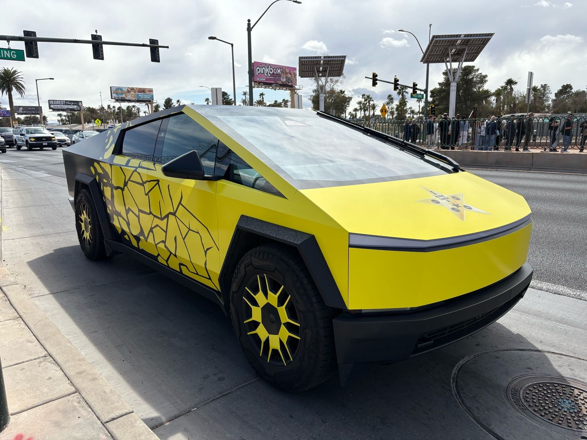 20 Minute Tesla Cyber Truck Driving Experience
