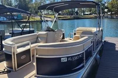 Harris Pontoon 90 HP 22' — Lake Martin Pontoon Rentals at Anchor Bay Marina (Eclectic, AL)