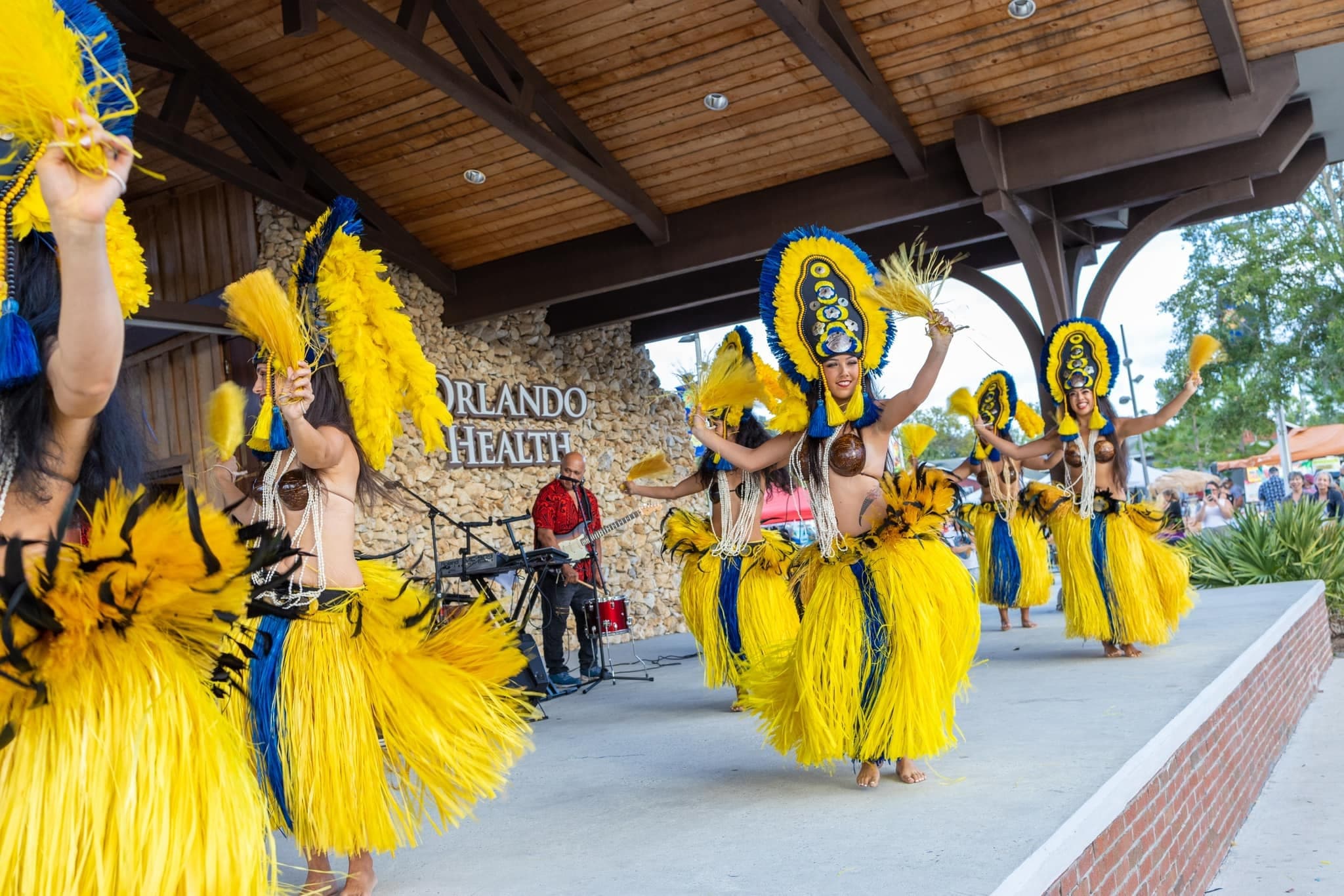 Island Luau Nights at Coco Key Luau in Orlando
