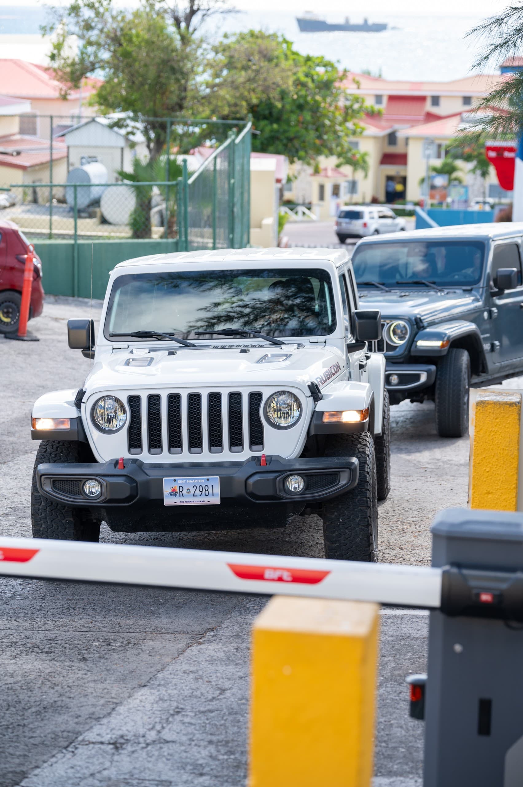 Drive Sint Maarten: Premium Jeep Wrangler Rentals in Philipsburg