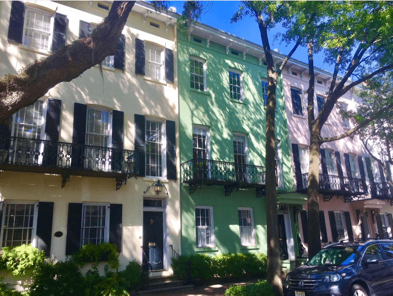 Explore Savannah’s Historic Charm on a 2-Hour Guided Biking Tour