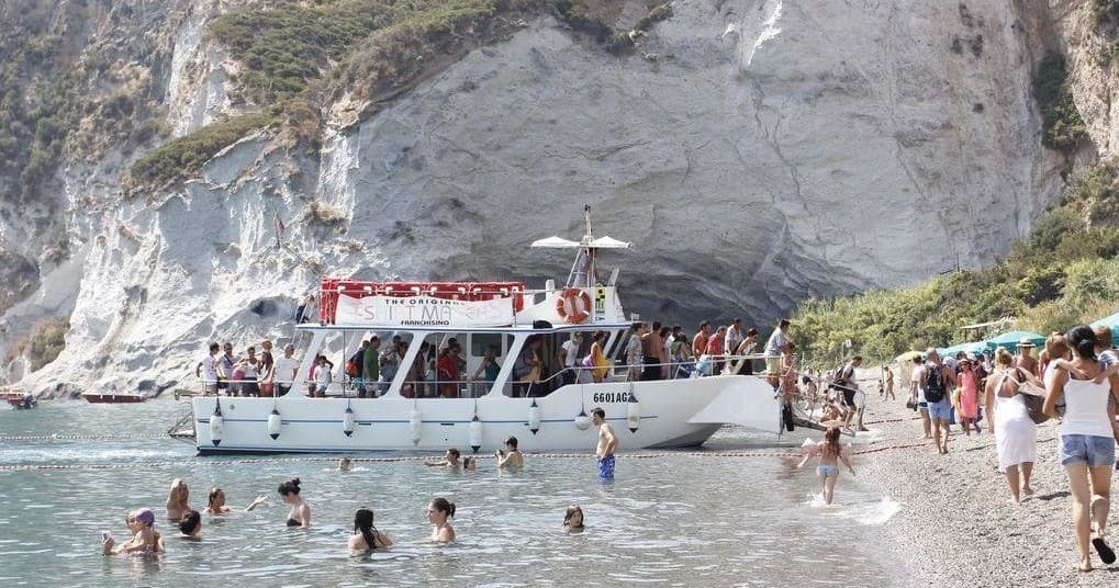 Water Activities with Cooperativa Barcaioli Ponzesi on Ponza Island