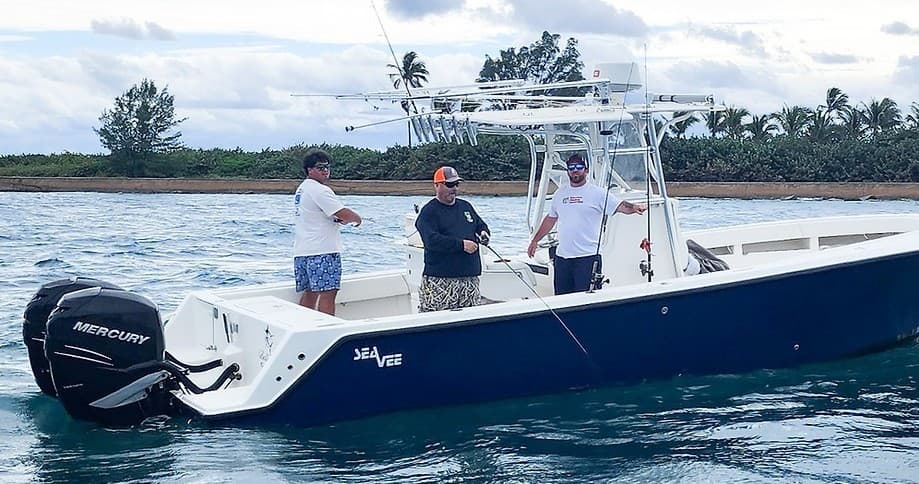 Bulldog Fishing Charters WPB team