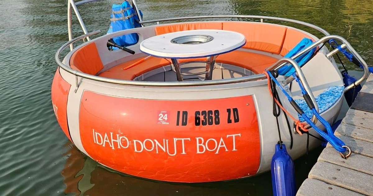 2 Hour Donut Boat Rentals in Nampa, Idaho