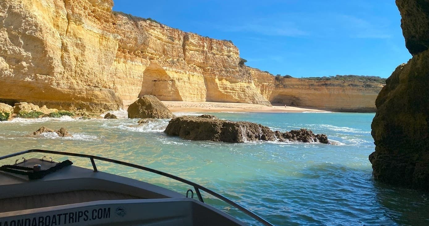 Private Benagil & Algarve Caves: 2H30 Boat Tour from Armação de Pêra photo 4