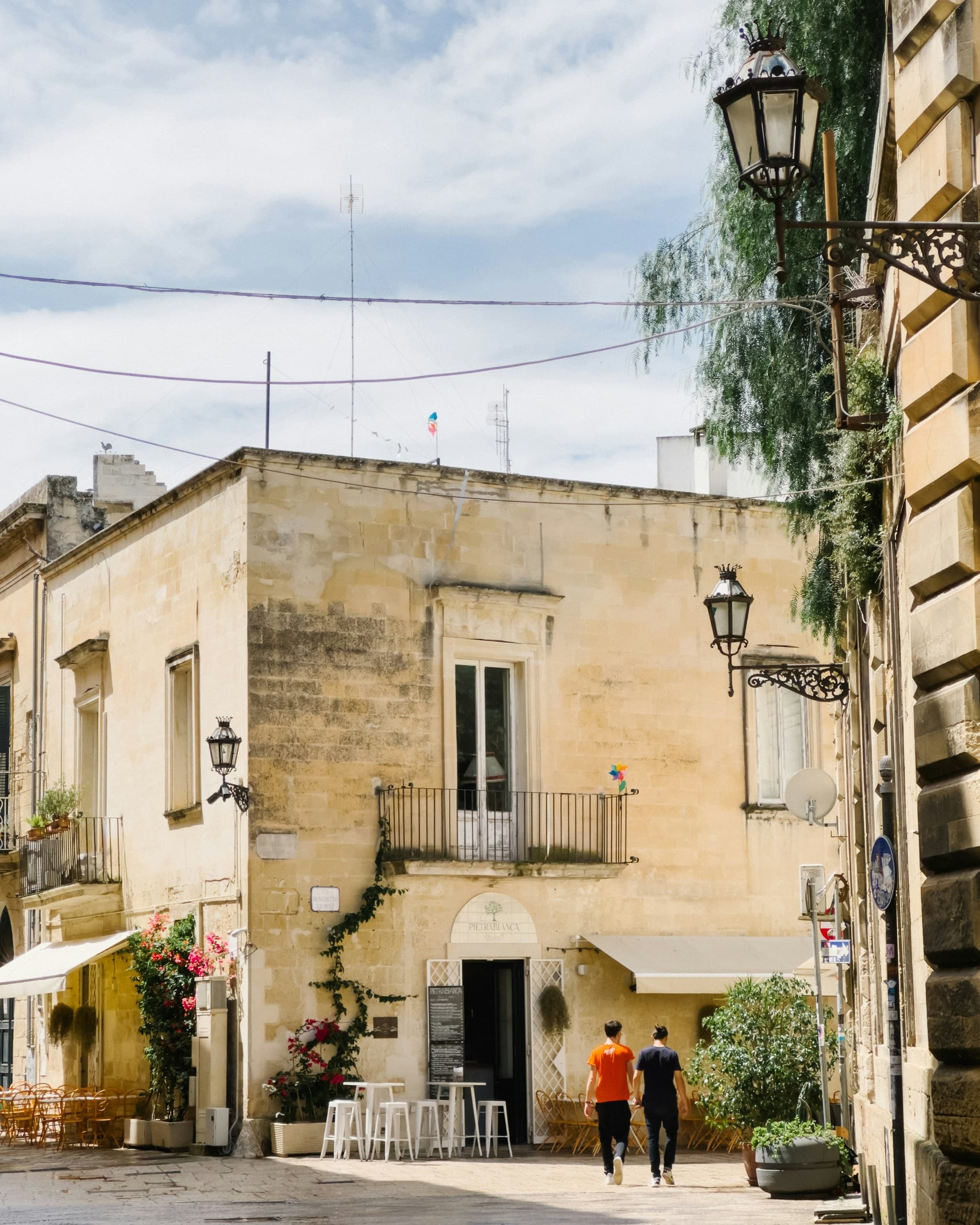 Baroque Bike Rentals with Velo Service in Lecce