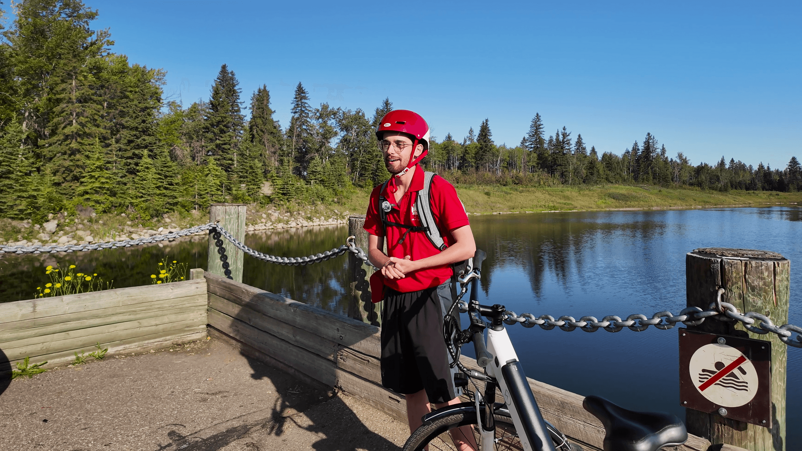 Pedal Red Deer: Scenic River Valley & Mural Bike Tour (3 hrs) photo 2