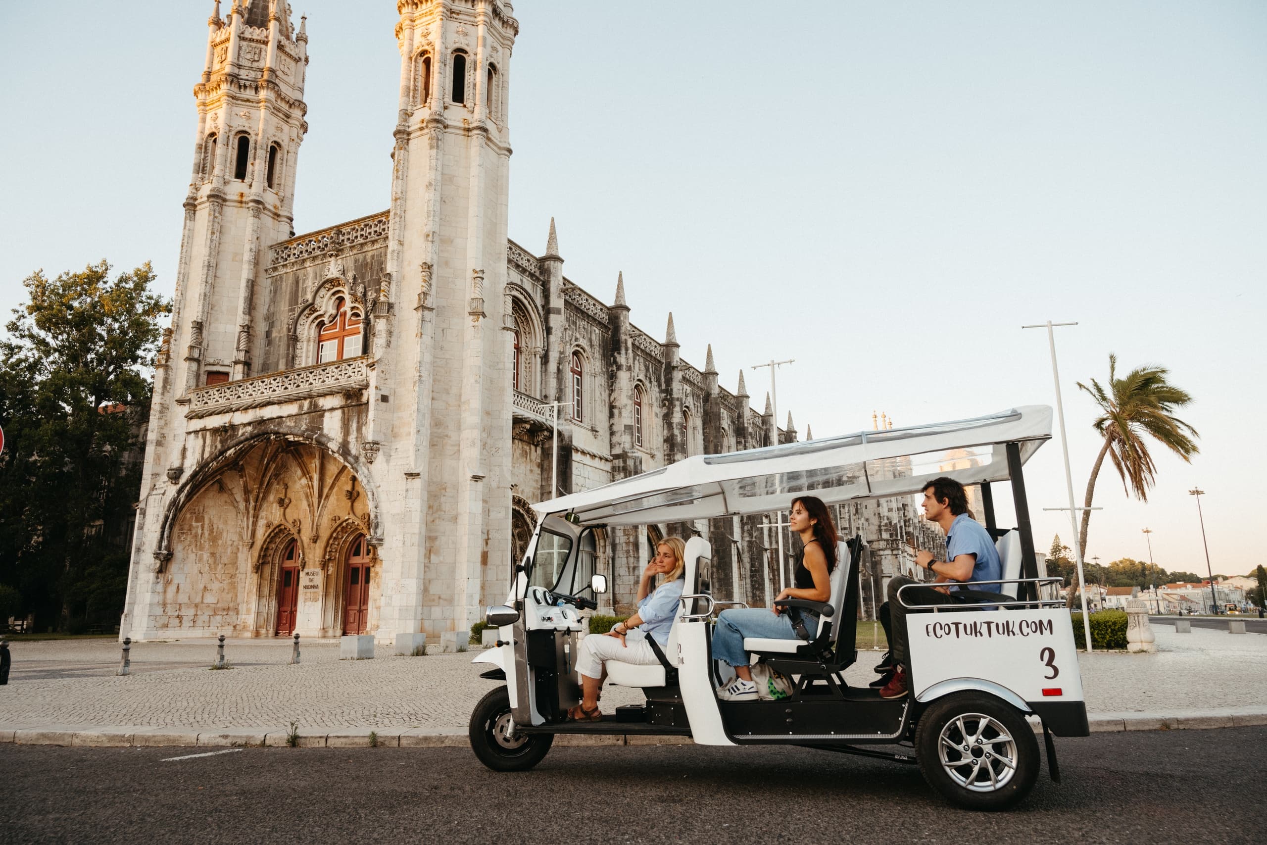 Eco Tuk Tuk Urban Adventure with Eco Tuk Tuk - PT in Lisbon
