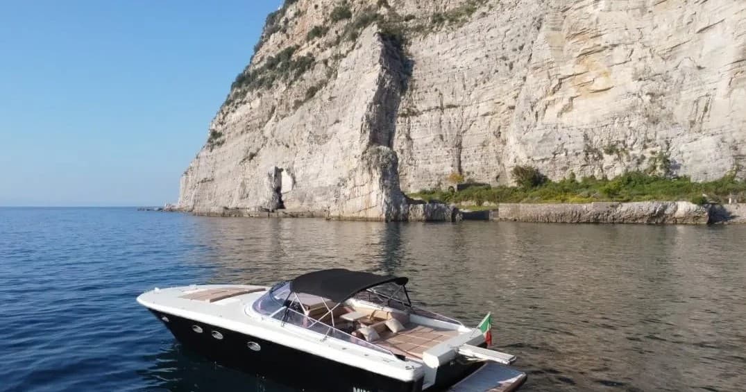 Water-Activities: Sorrento Coast & Nerano Private Boat Tour by YTour