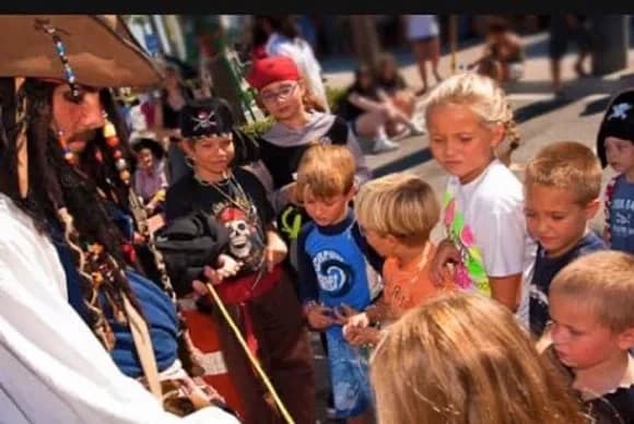Kids History Tour at Cush Character Tours in St. Augustine