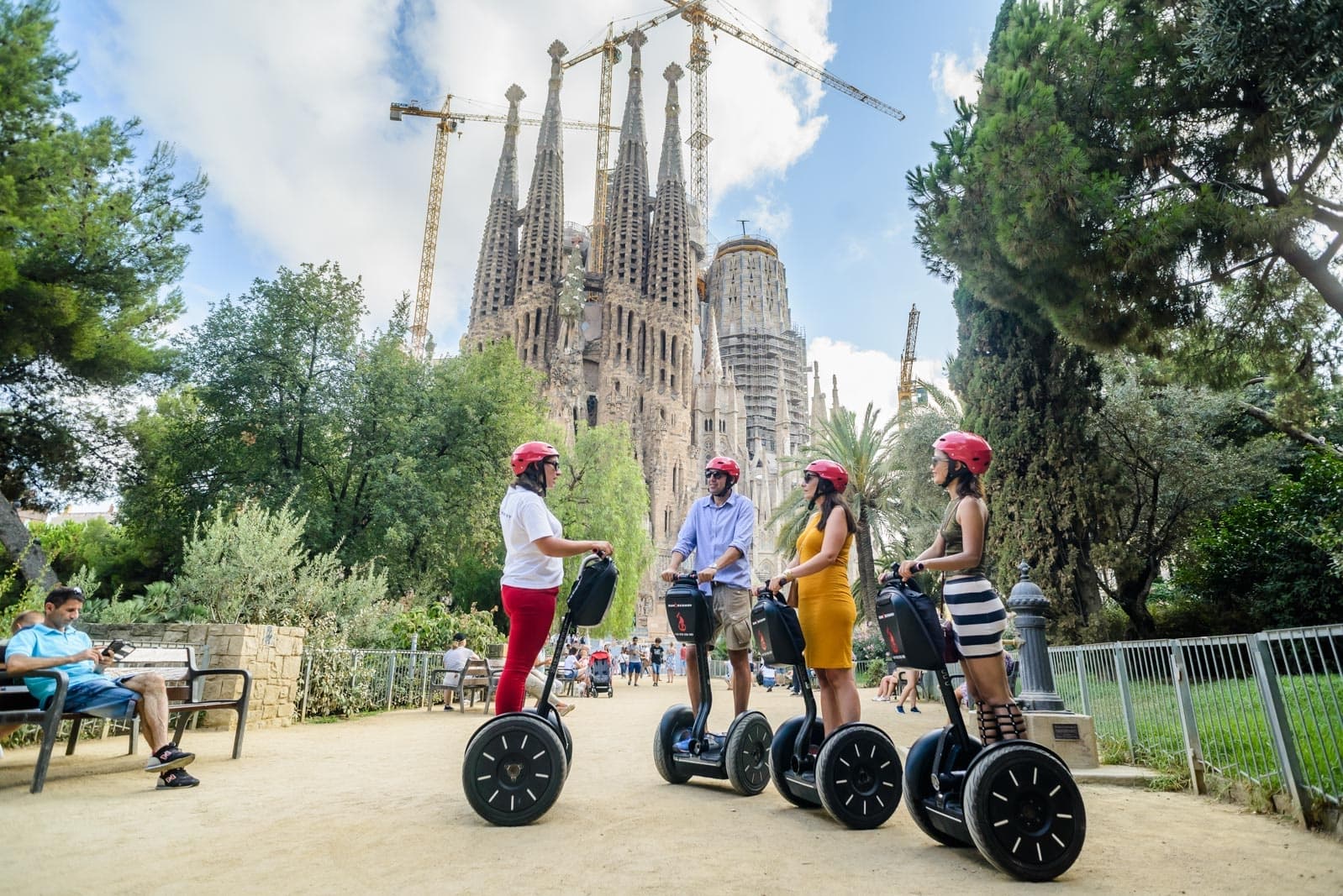 Land Adventures: Gaudí Architecture Tour in Barcelona